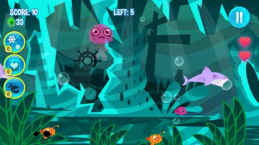 Dark underwater arcade gameplay with large predator shark, small fish, enemy counter display, and power-up selections